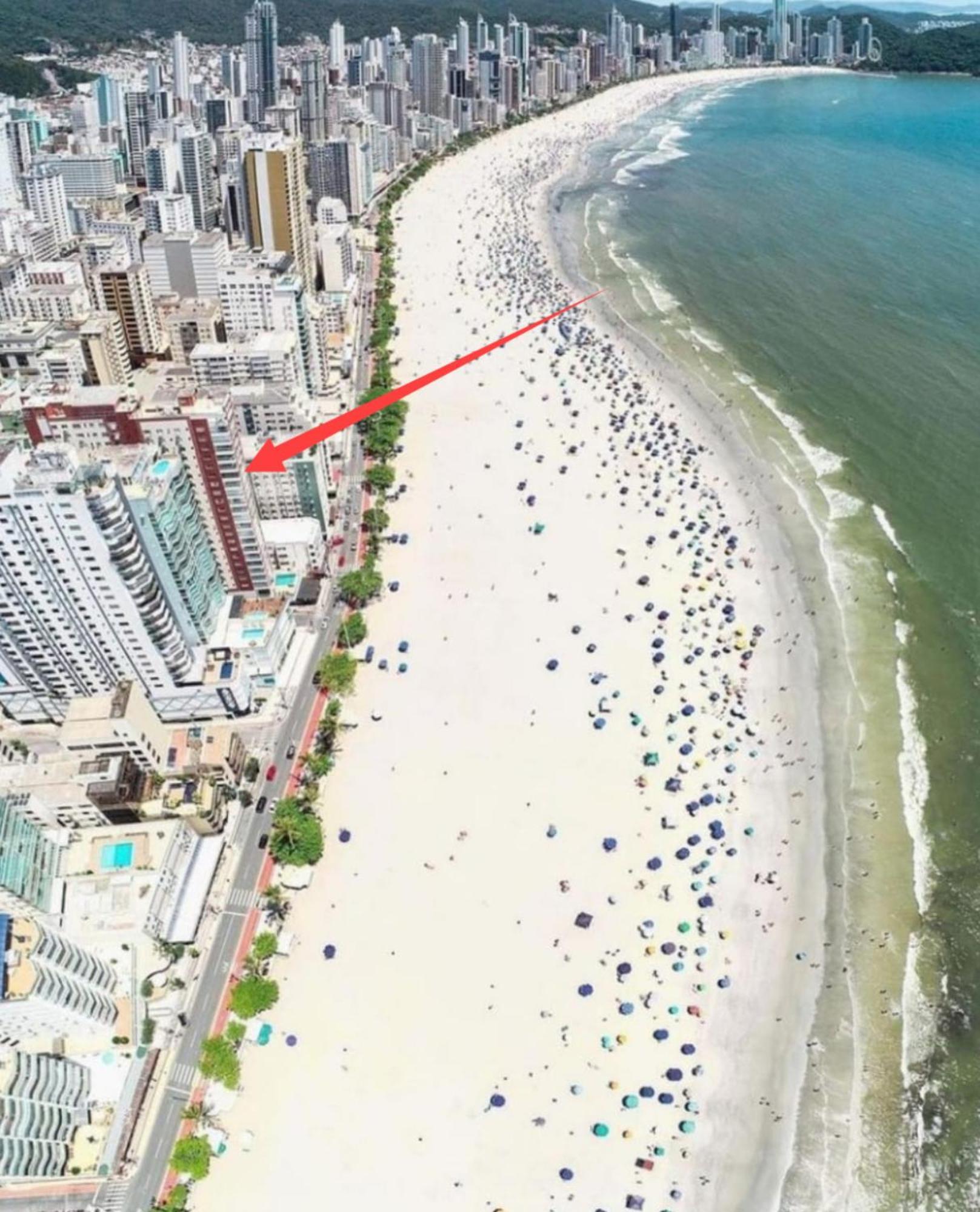 Apartamento Vista Mar - Pe Na Areia Balneário Camboriú エクステリア 写真