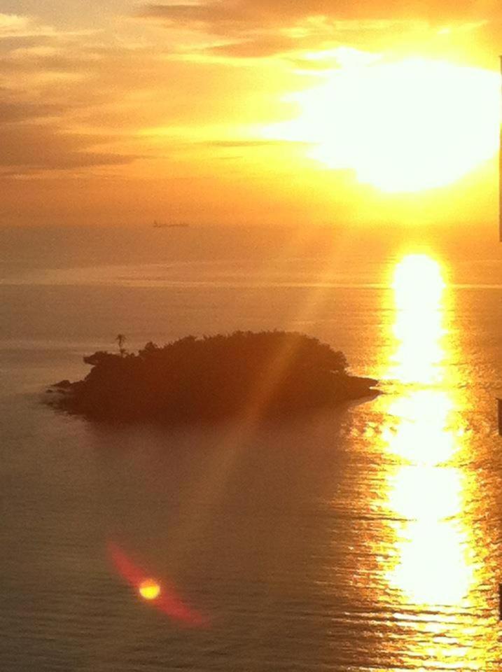 Apartamento Vista Mar - Pe Na Areia Balneário Camboriú エクステリア 写真